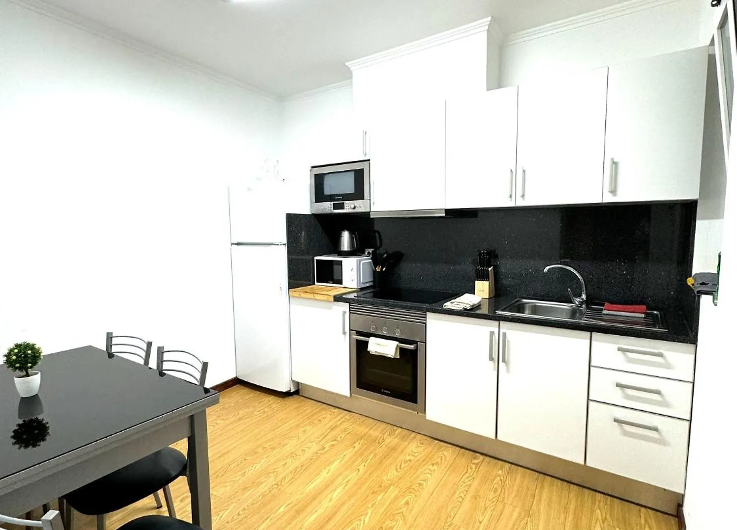 Apartmento Centro Funchal 0*, Фуншал Португалия